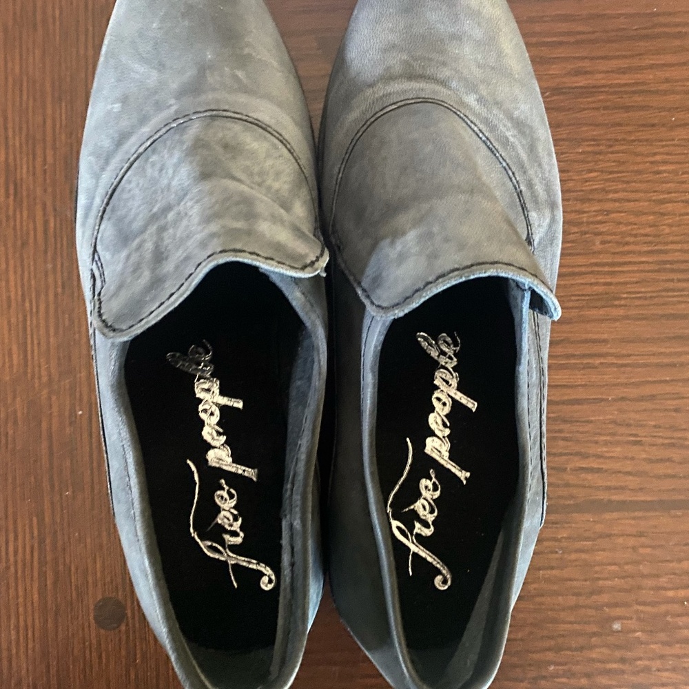 NEW - Free People Leather Slip On Pointy Loafers